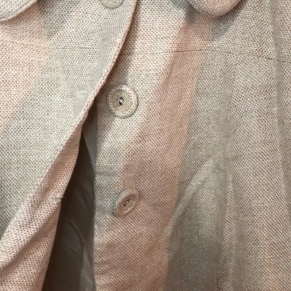Blazer - Picture 3 of 5